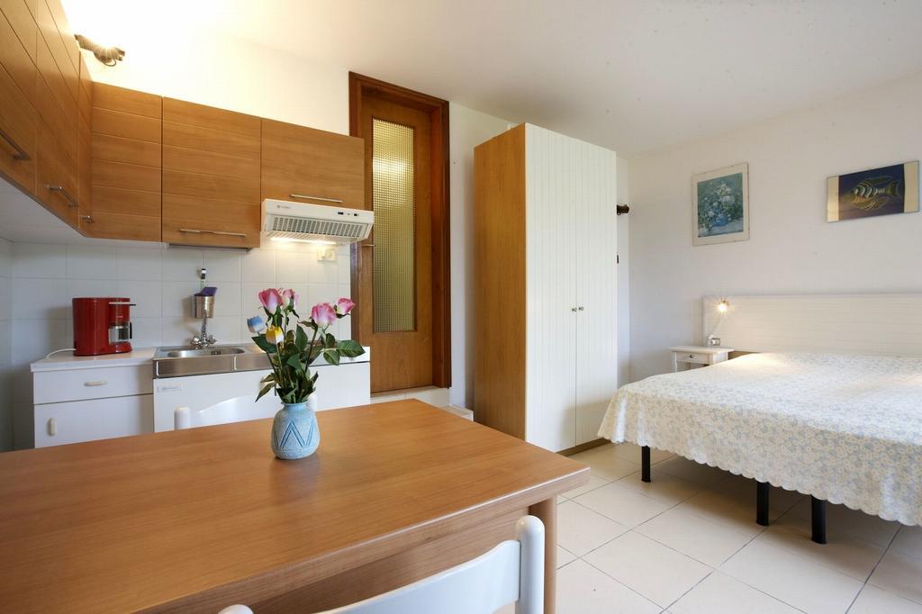 Villa Panorama Porto Valtravaglia Kültér fotó
