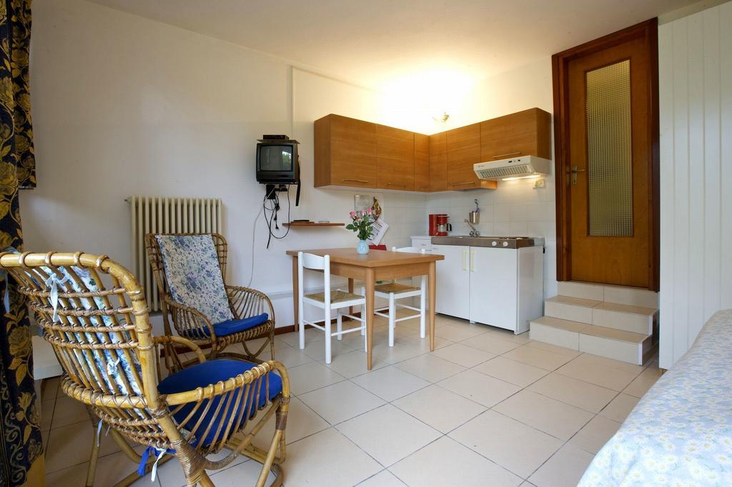 Villa Panorama Porto Valtravaglia Kültér fotó
