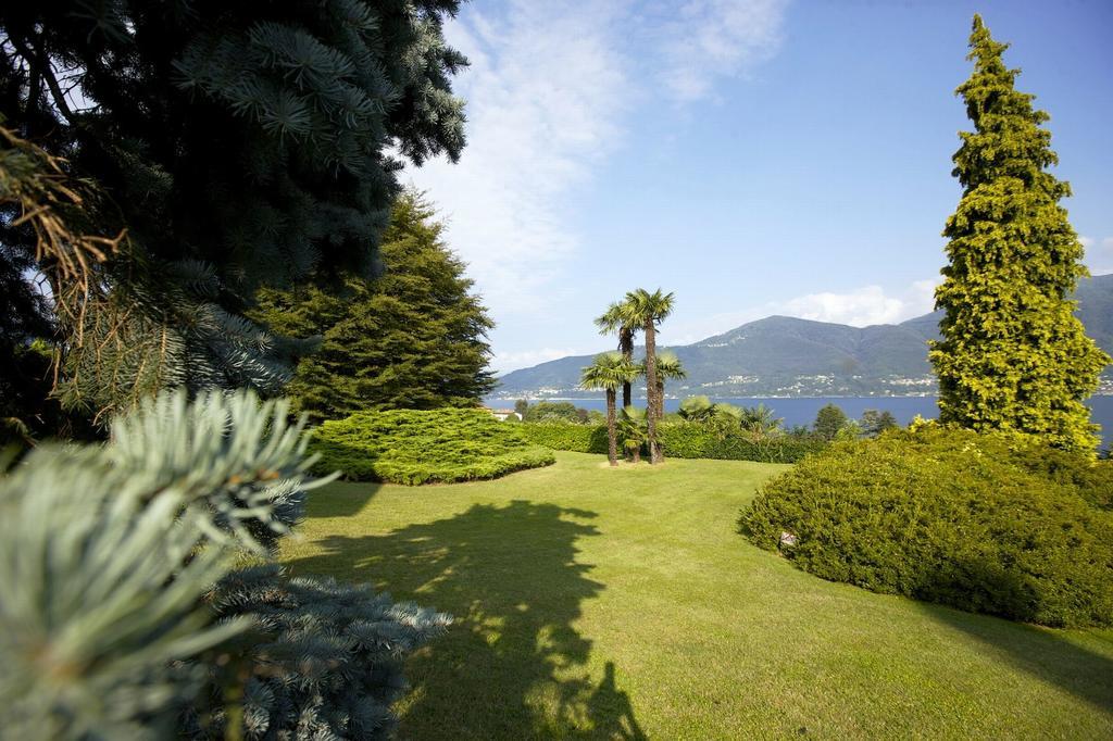 Villa Panorama Porto Valtravaglia Kültér fotó